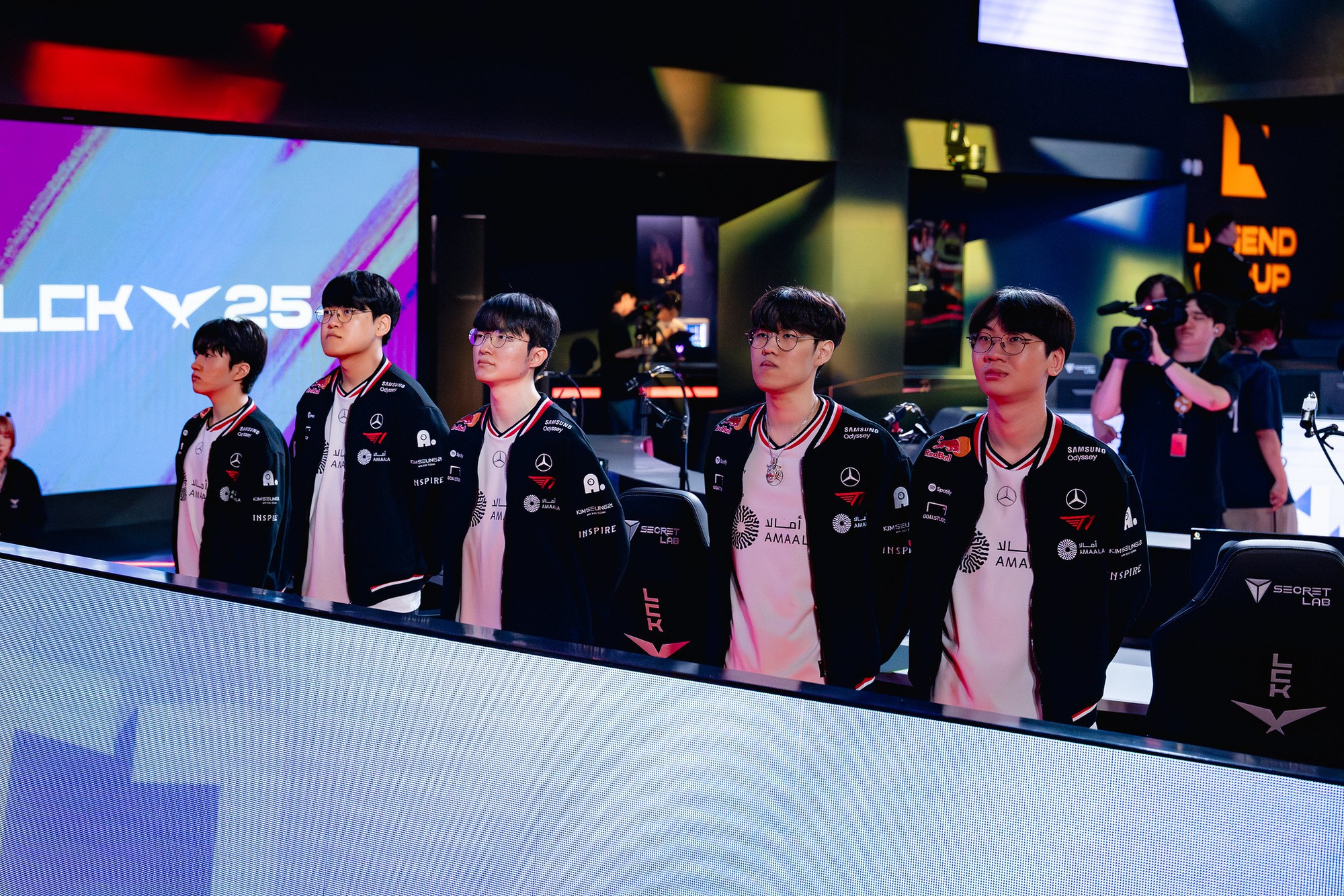 Chưa thi đấu nhưng phía DK có động thái "nhận thua T1"- Ảnh 3.