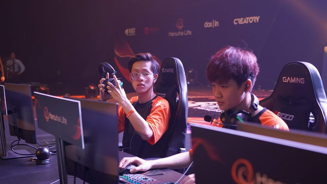 Hà Tiều Phu - Vì theo đuổi đam mê suýt bị bố từ mặt và cái kết hoàn mỹ của gã Viking điên - Ảnh 6.