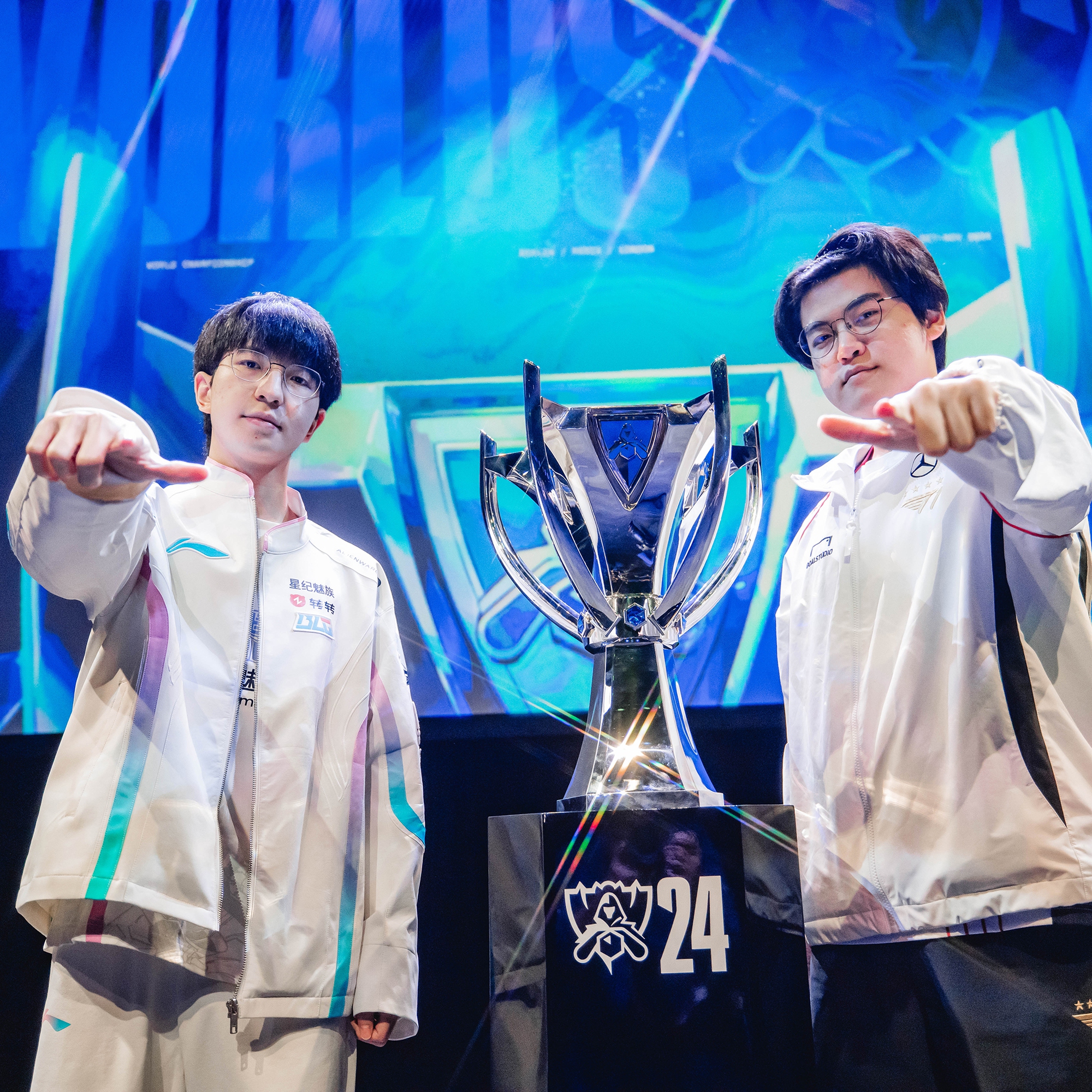 Ngay ngày mở màn LPL, cựu Á quân CKTG đã làm nên lịch sử cho LPL- Ảnh 1. Ngay ngày mở màn LPL, cựu Á quân CKTG đã làm nên lịch sử cho LPL- Ảnh 1.