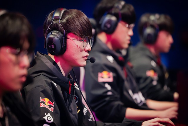 "Chỉ cần Faker còn đó, thì Faker vẫn sẽ là nòng cốt của T1"