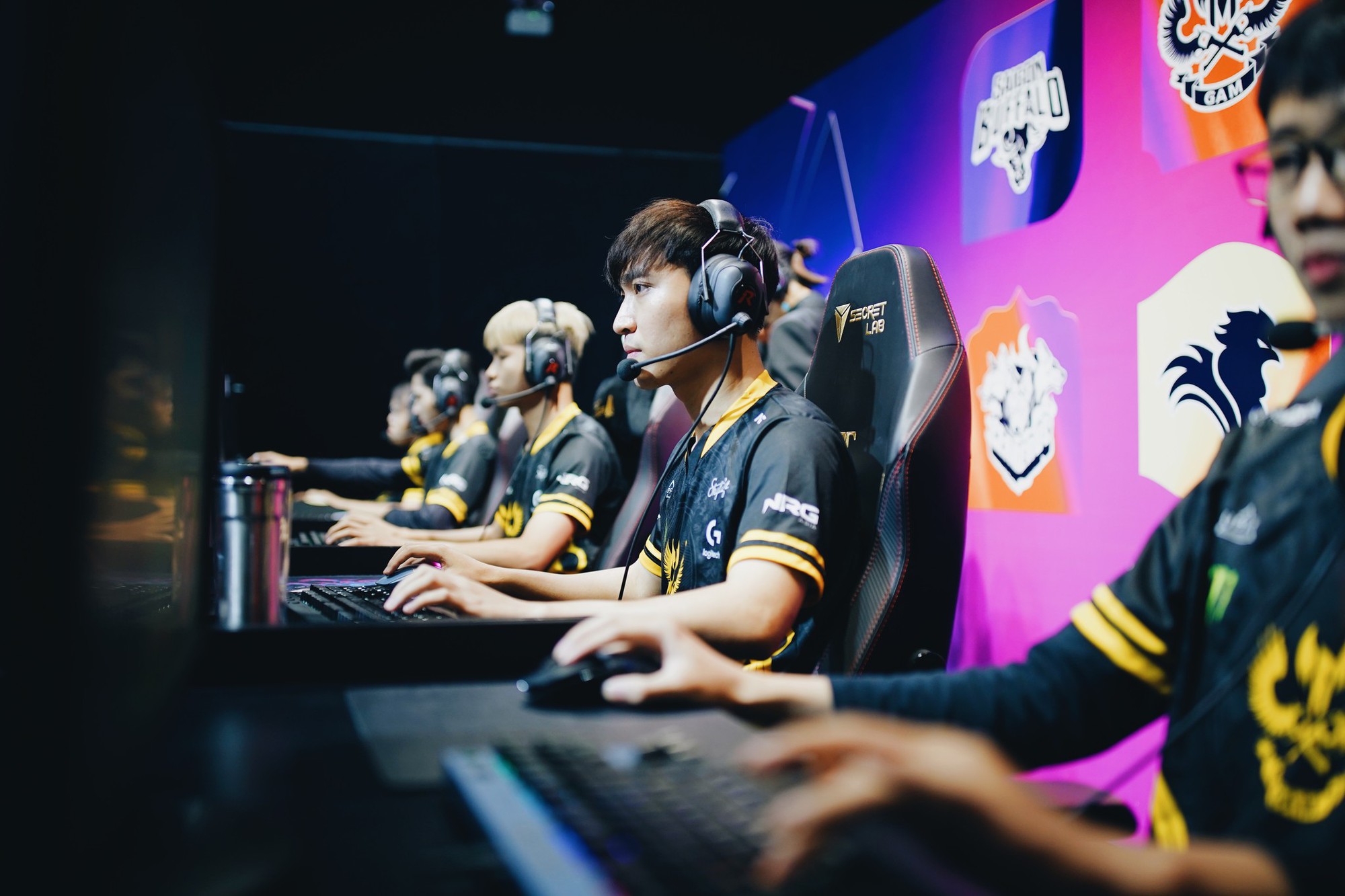 GAM lội ngược dòng trước TW, Kati bình thản: "Đó là bản lĩnh nhà vô địch" - Ảnh 3.