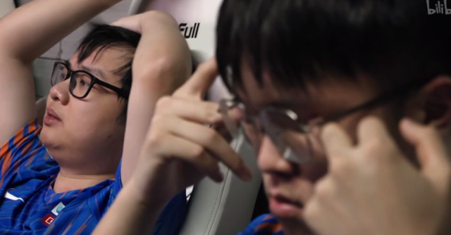 Góc khuất trong mối quan hệ SofM - Bin được tiết lộ trong phần phim tài liệu về LPL khiến cộng đồng LMHT bất ngờ - Ảnh 5.