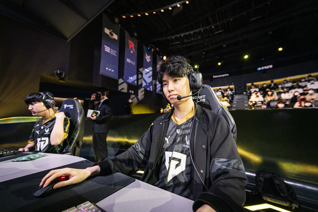 Anh đang đứng trước cột mốc quan trọng trong sự nghiệp nên sẽ càng áp lực hơn