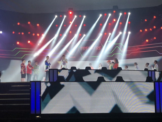 Giờ G đã điểm, các đội tuyển đã sẵn sàng cho trận Chung kết Đấu Trường Sinh Tồn Mùa Xuân 2020 - Ảnh 7. Giờ G đã điểm, các đội tuyển đã sẵn sàng cho trận Chung kết Đấu Trường Sinh Tồn Mùa Xuân 2020 - Ảnh 7.