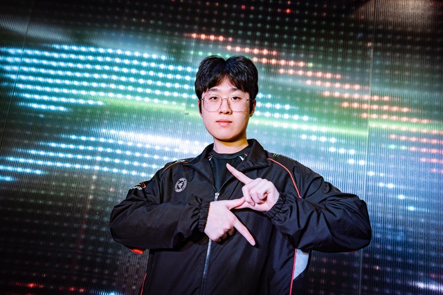 Zeus hé lộ "góc khuất" nghề tuyển thủ, tưởng đùa vui nhưng rất nhiều hệ lụy- Ảnh 1.