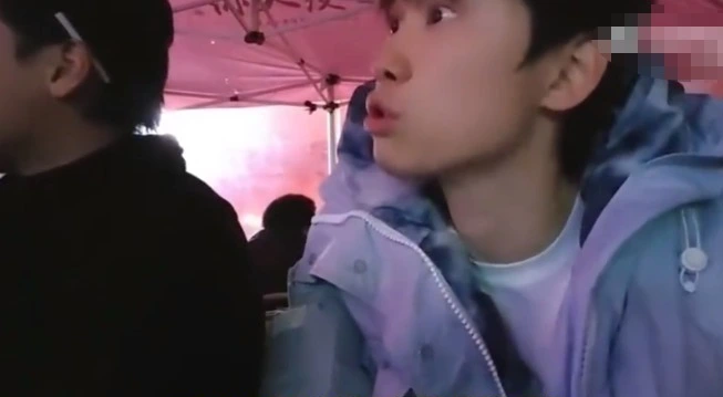 Vợ của cựu vương CKTG bị quấy rối nơi công cộng, phản ứng người trong cuộc khiến cộng đồng sửng sốt- Ảnh 3.