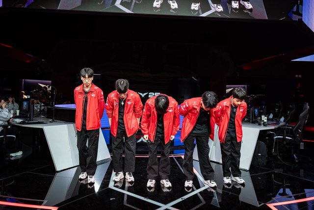 Fan phát hiện sự thật "cay đắng" về đội hình chính T1, một cái tên phải chịu trách nhiệm- Ảnh 2.