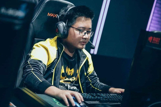 Được ông anh Noway tận tình khuyên nhủ, Dia1 phải chăng sắp gia nhập biệt đội tấu hài SBTC? - Ảnh 6. Được ông anh Noway tận tình khuyên nhủ, Dia1 phải chăng sắp gia nhập biệt đội tấu hài SBTC? - Ảnh 6.