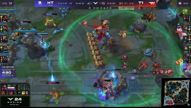 Gumayusi tỏa sáng ở ván 2 với vị tướng Smolder