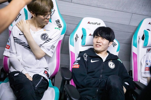 Không còn quyền tự quyết trong cuộc đua giành vé CKTG, Invictus Gaming giờ chỉ còn là cái tên - Ảnh 3.