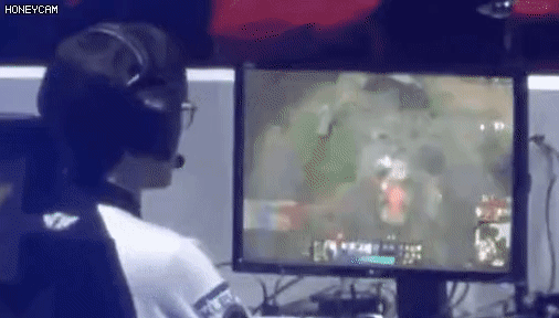 Tốc độ "lia map" của Faker rất đáng nể - nguồn: Twitter