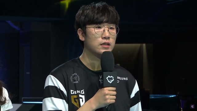 Không hổ danh Chủ tịch Faker, âm thầm quyên góp hơn nửa tỷ tiền mặt để ủng hộ phòng chống dịch bệnh - Ảnh 3. Không hổ danh Chủ tịch Faker, âm thầm quyên góp hơn nửa tỷ tiền mặt để ủng hộ phòng chống dịch bệnh - Ảnh 3.