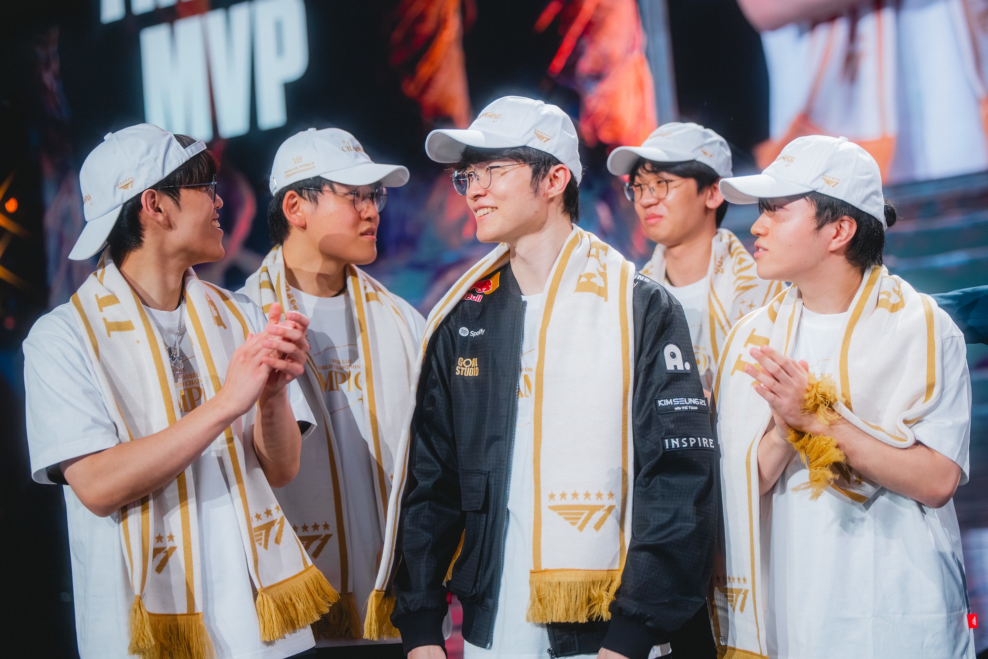 T1 đang sở hữu những bản hợp đồng thành công nhất lịch sử LMHT- Ảnh 4.