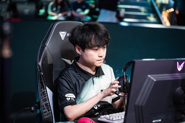 Từng là vua LCK một thời, cựu vương CKTG lộ hình ảnh khiến fan xót xa- Ảnh 1.