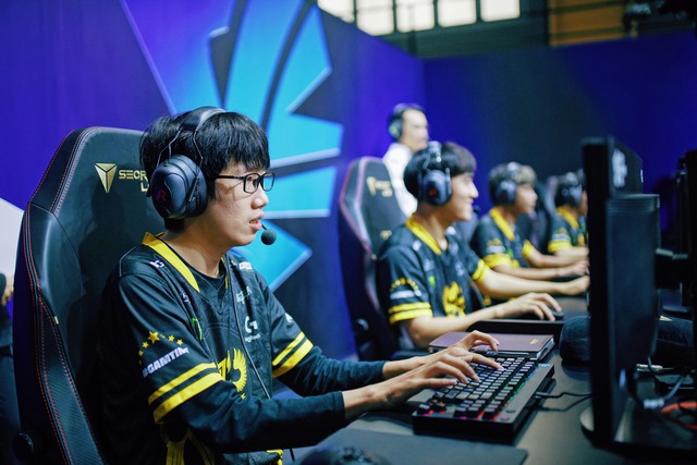 Riot đang làm rất gắt gao về vấn đề tài khoản rank Hàn