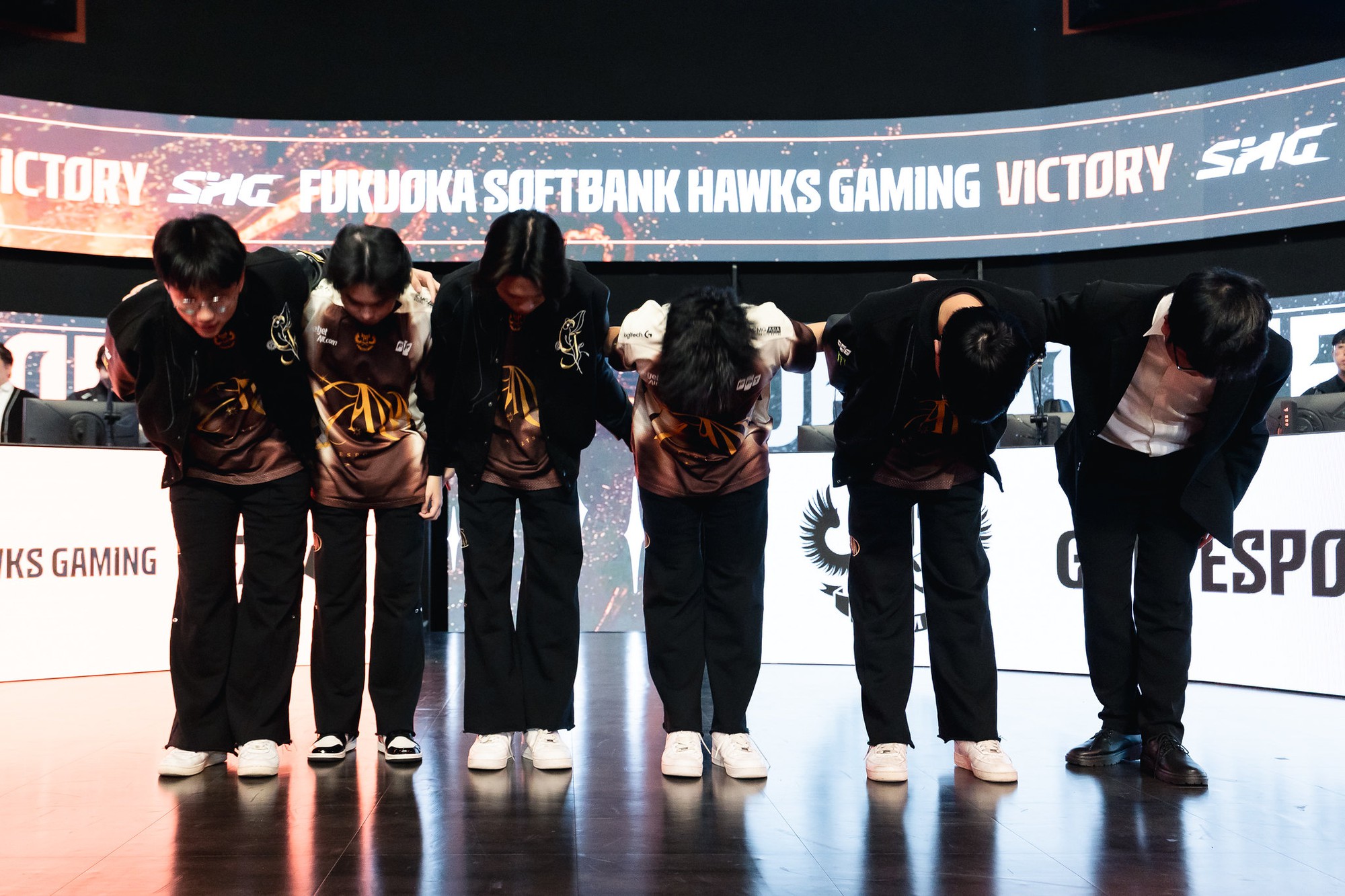 Biểu cảm của Levi khiến khán giả VCS cảm xúc lẫn lộn trong ngày GAM đại bại- Ảnh 1.