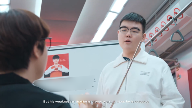 369 nhắm thẳng vào Keria và khơi lại chuyện buồn tại CKTG 2022 - nguồn: Weibo