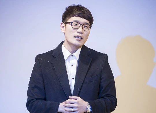 Huyền thoại CloudTemplar nhận định các tuyển thủ T1 chưa phân rõ vai trò và thi đấu rối rắm