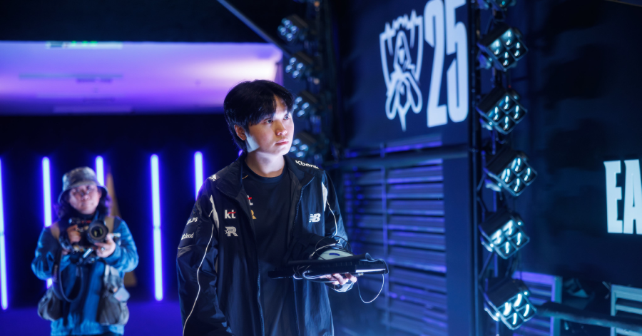 KT áp sát một thành tích của T1 sau trận thắng CFO tại CKTG 2025