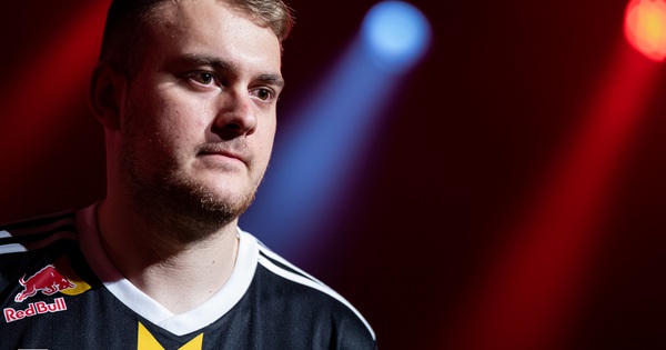 CS:GO: Alex bất ngờ thông báo dự định rời Vitality, Shox sẽ quay trở lại vị trí IGL?