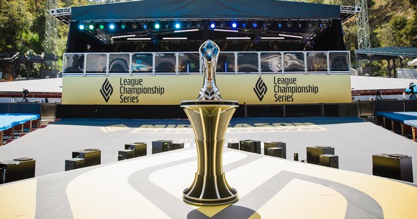 Liên Minh Huyền Thoại