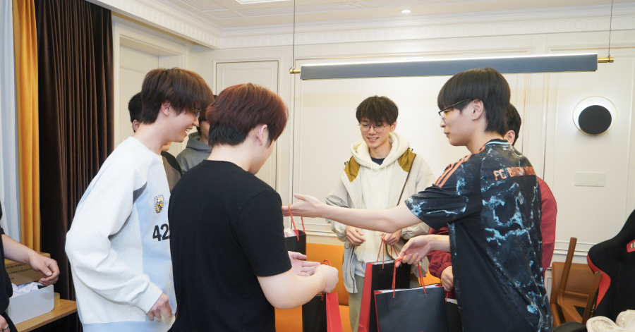 Liên Minh Huyền Thoại