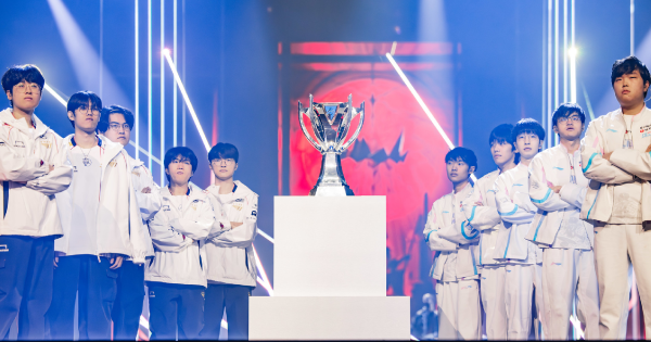 T1 và BLG không hẹn mà gặp chung vấn đề, khiến đội tuyển lao đao