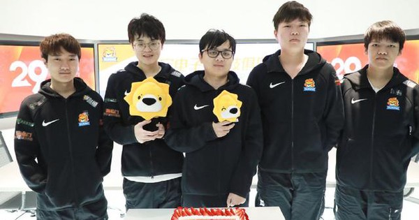 Liên Minh Huyền Thoại