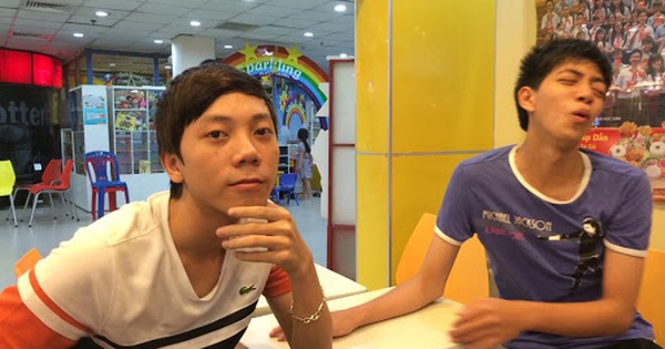 Vừa chơi vừa "chém gió", nhiều khán giả thích thú và muốn BiBi trở thành "Thầy Giáo Ba" của AoE Việt Nam!