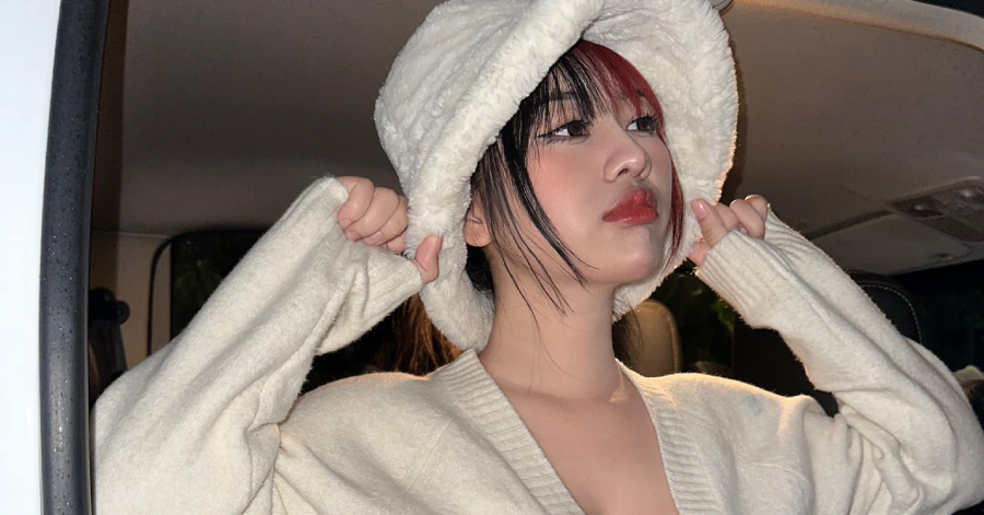 Nữ TikToker xây dựng content dạy nấu ăn nhưng khán giả chỉ chú ý "tâm hồn tràn màn hình"