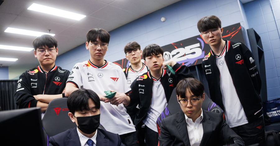 Gumayusi có lần thứ hai liên tiếp đánh dấu cột mốc quan trọng của T1