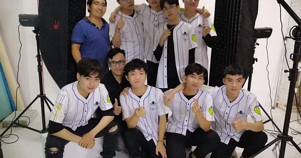 Liên Minh Huyền Thoại