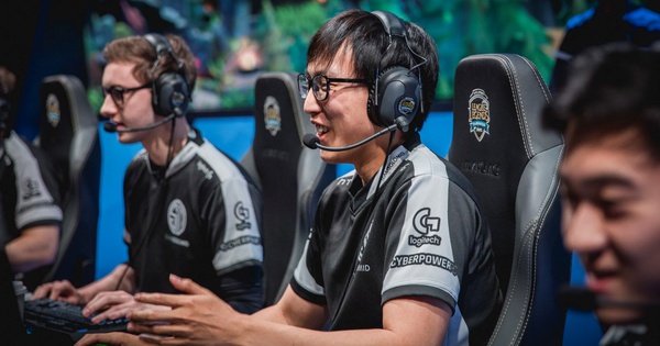 Liên Minh Huyền Thoại