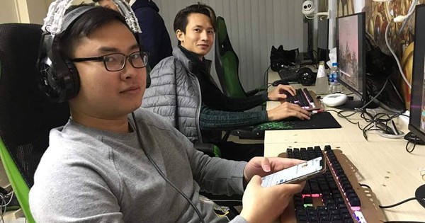 AoE: Hủy diệt đối thủ chỉ sau 2 giờ thi đấu, Tiểu Màn Thầu thách thức muốn "mặt đối mặt" với Hồng Anh!