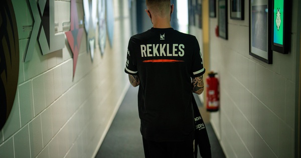 Liên Minh Huyền Thoại