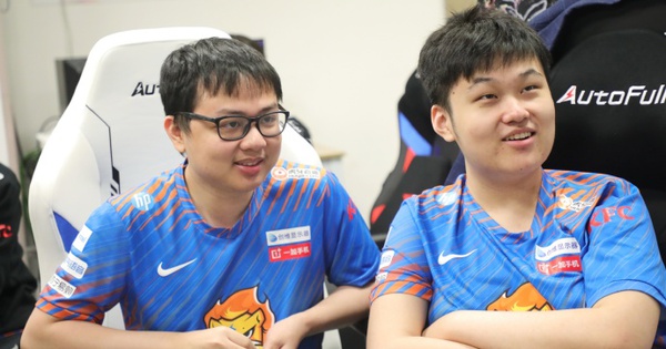 Liên Minh Huyền Thoại