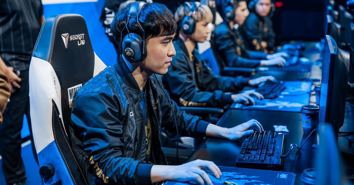 Liên Minh Huyền Thoại