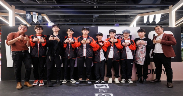 Liên Minh Huyền Thoại