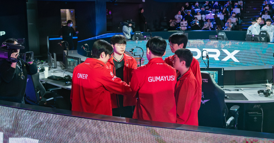 Liên Minh Huyền Thoại