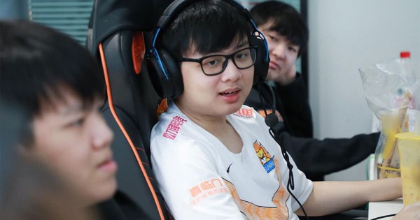 Liên Minh Huyền Thoại