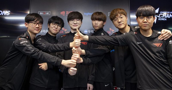 Liên Minh Huyền Thoại