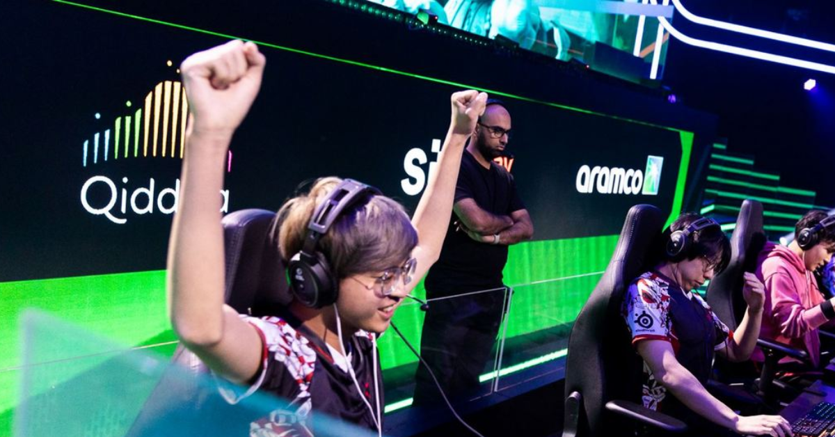 Tuyển thủ DOTA 2 ăn mừng sớm và cái kết vô cùng "đắng lòng"