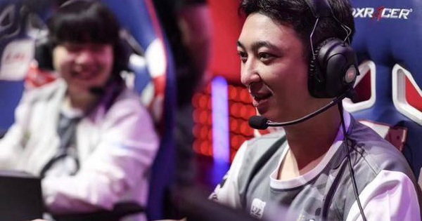 Liên Minh Huyền Thoại