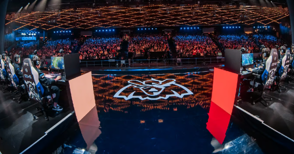 Liên Minh Huyền Thoại