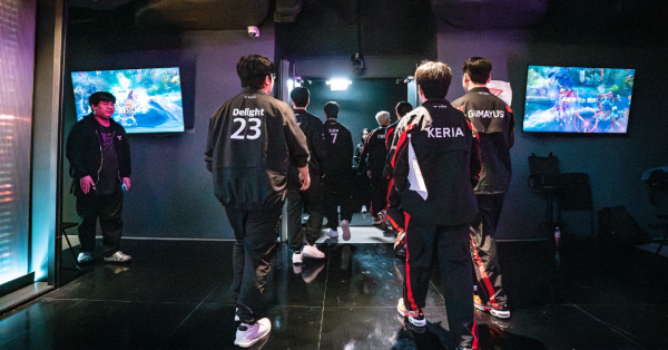 Liên Minh Huyền Thoại