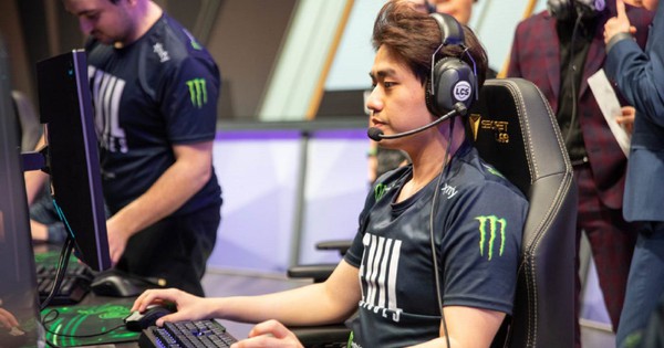 Liên Minh Huyền Thoại