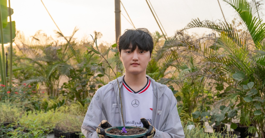 Peyz tiếp tục nối dài thành tích "khủng" trong màu áo T1