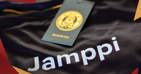 CS:GO - 6 người một đội tuyển, lợi hay hại?