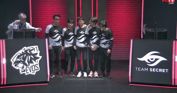 Liên Minh Huyền Thoại