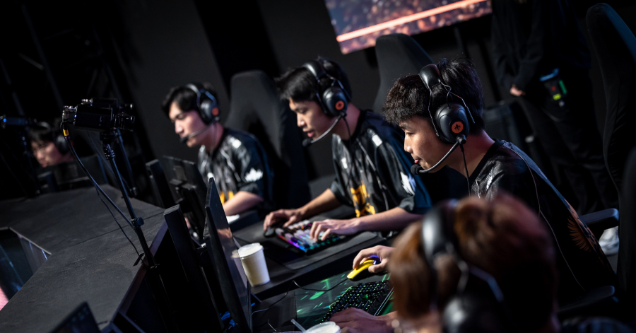 Liên Minh Huyền Thoại